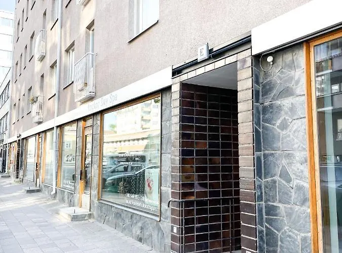 Studio-Joki - Valoisa Asunto Keskustassa